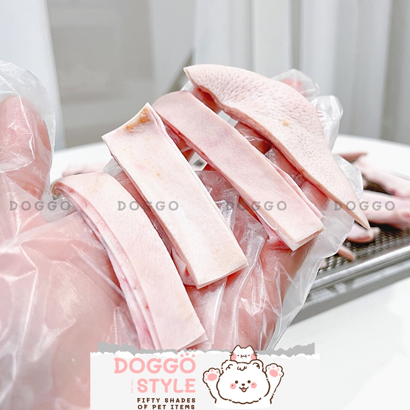 Treat Bánh Thưởng Cho Chó Tai Heo Sấy Khô DOGGOSTYLE Homemade Giúp Sạch Răng Không Chất Bảo Quản 50G