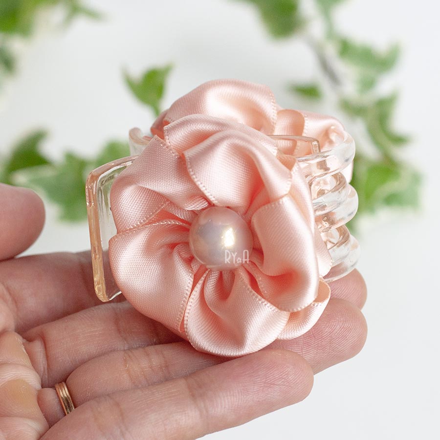 Kẹp tóc càng cua 5 răng hoa ruy băng satin RYA 71439