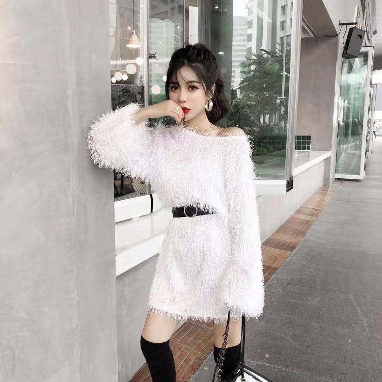 Váy len dài tay tua rua khoe eo, váy ngắn mỏng, mùa đông 2021 mới mang phong cách Hồng Kông với thắt lưng nữ