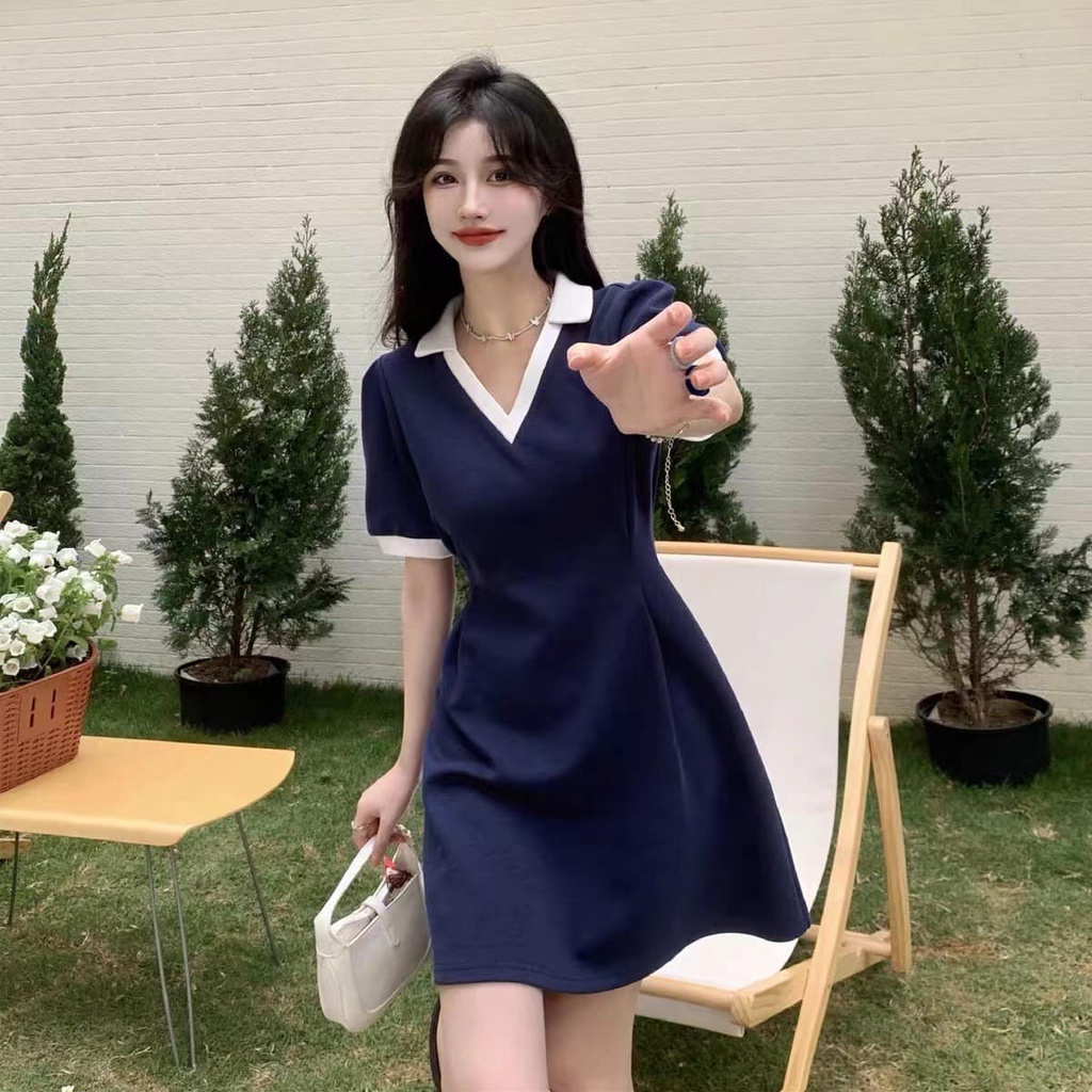 Đầm cổ V trắng màu xanh coban 2 dáng ngắn dài style Hàn Quốc