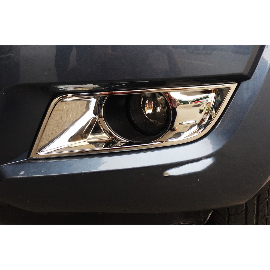 Bộ 2 Viền đèn gầm Ford Ranger 2016 2017 2018 2019 2020 mạ crom