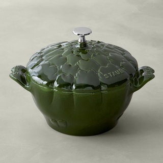 Âu staub petite artichoke cocotte.