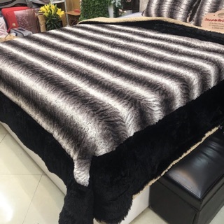 Chăn cừu úc 3 món ( chăn + 2 vỏ gối )