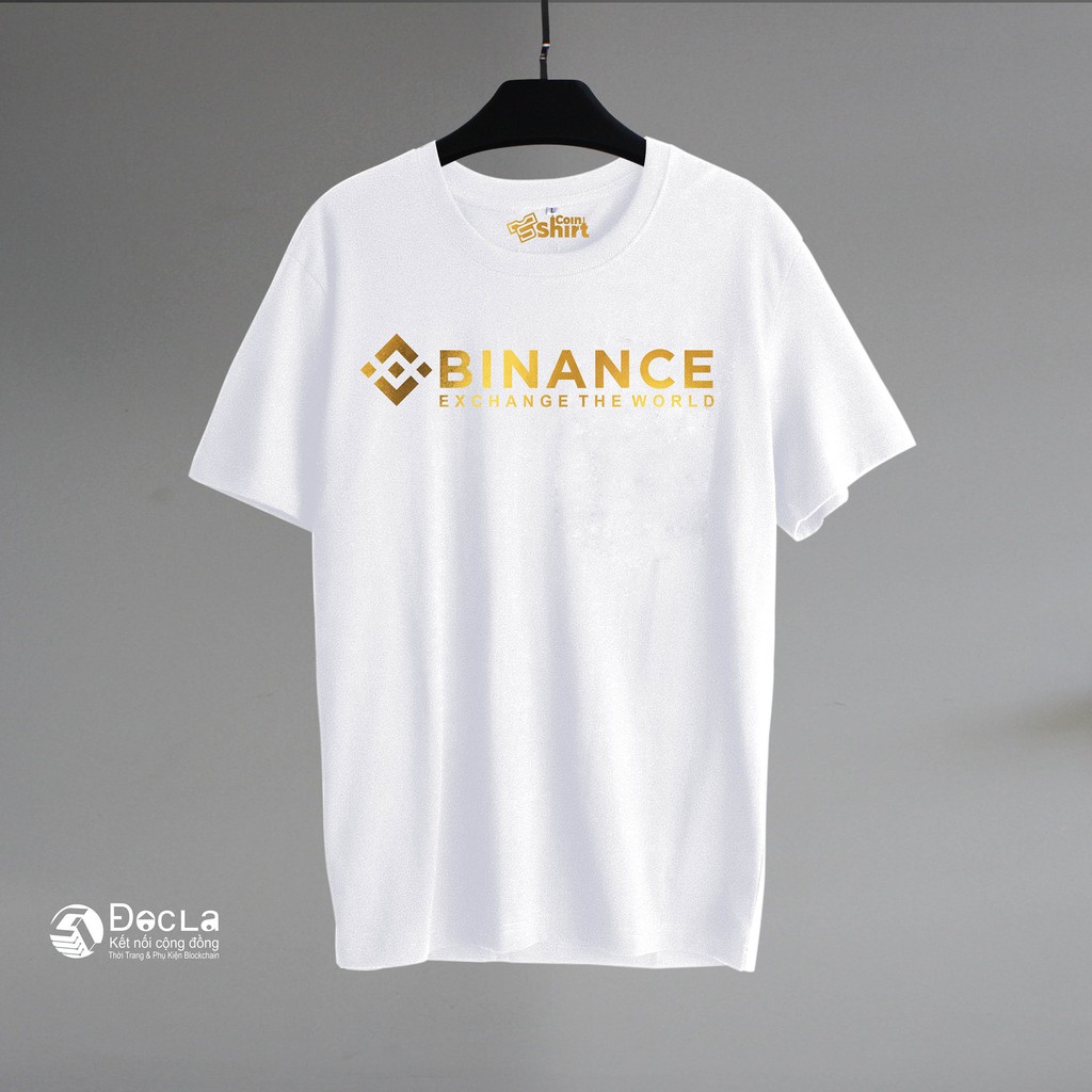 BINANCE màu nhũ vàng., Bitcoin