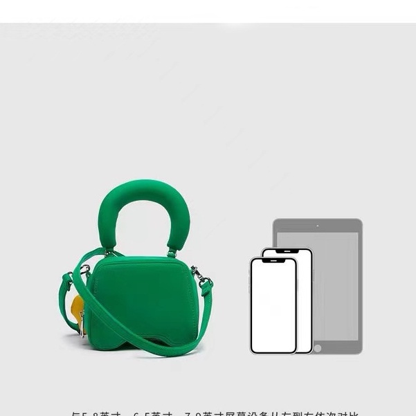 Túi Đeo Chéo Đính Hoa Thời Trang Mới Năm 2022