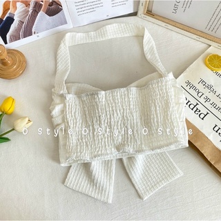 Áo nơ cúp ngực cổ yếm