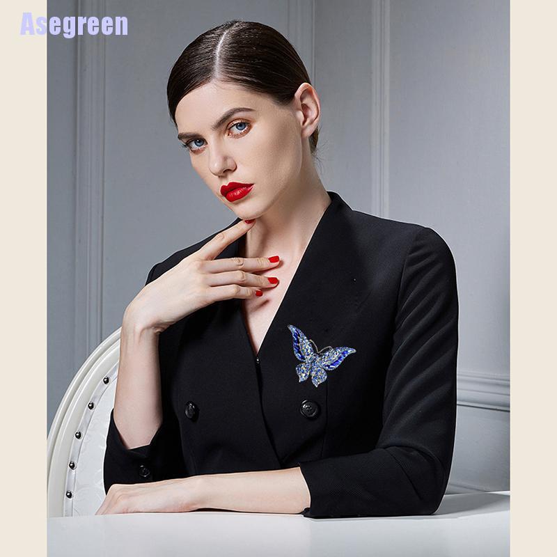 Ghim cài áo hình bướm đính đá sang trọng