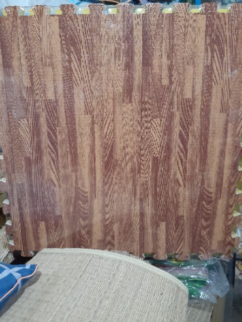 Combo 4 bịch thảm xốp vân gỗ (60×60) 1 bịch 6 miếng