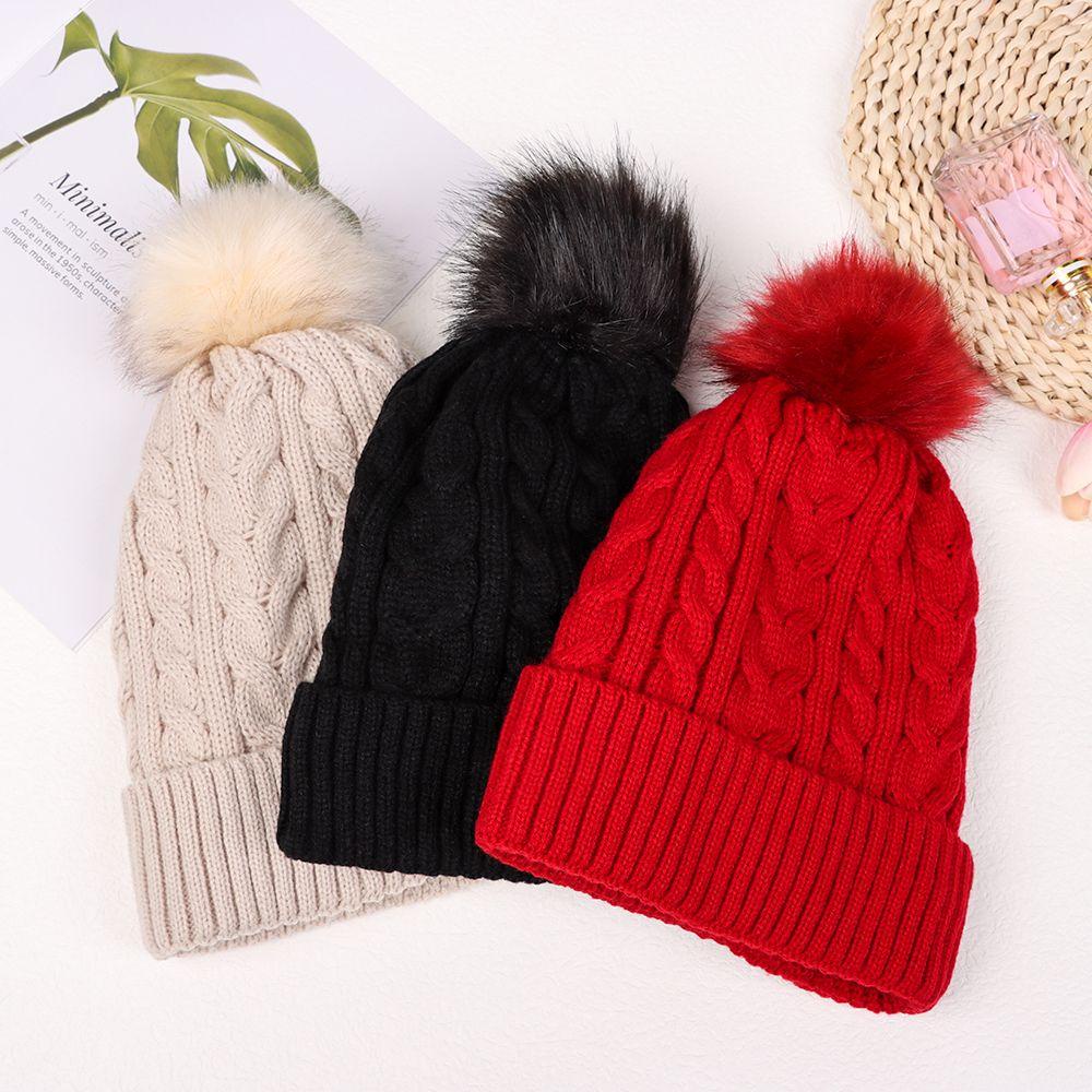 Mũ Len Beanie Đính Quả Bông Thời Trang Cho Nữ