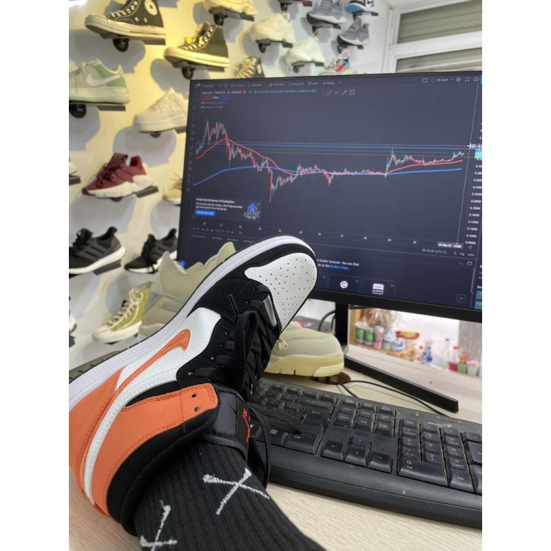 10.5 [ Hot ] JD cổ cao 1:1 giày thể thao - Freeship + Full box - 1900 Fashion | BigBuy360 - bigbuy360.vn
