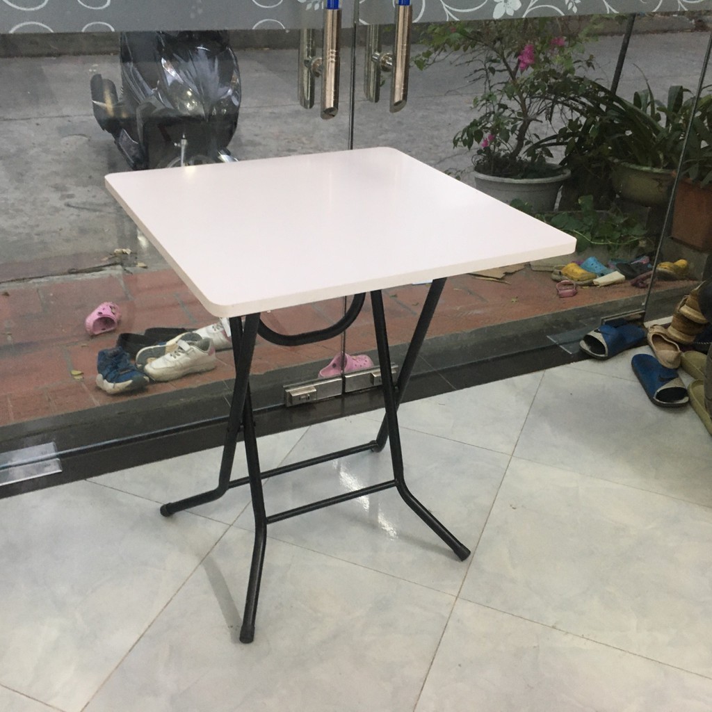 Bàn vuông trắng tuyệt đẹp cao 70cm