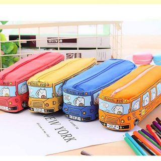 Hộp đựng bút  học sinh xe buýt
