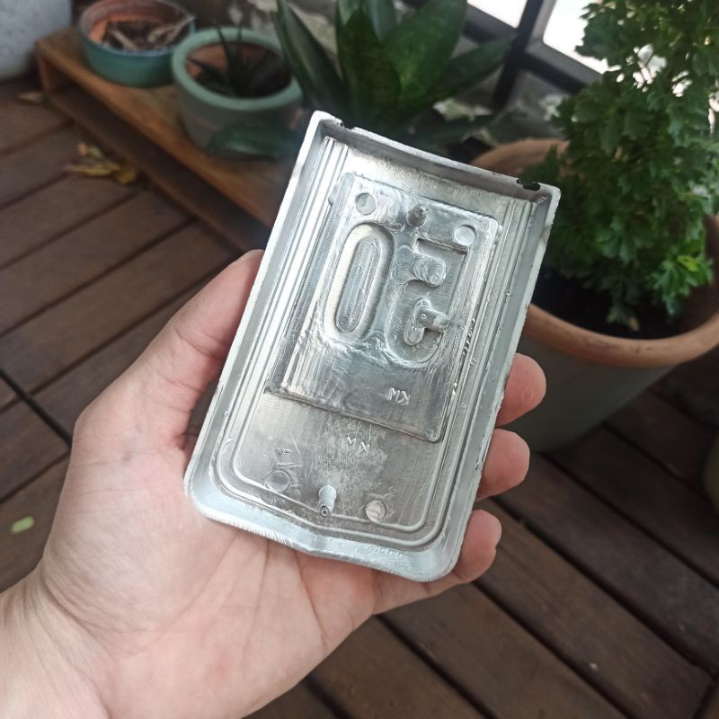 Mặt nạ và logo cub 81 50cc