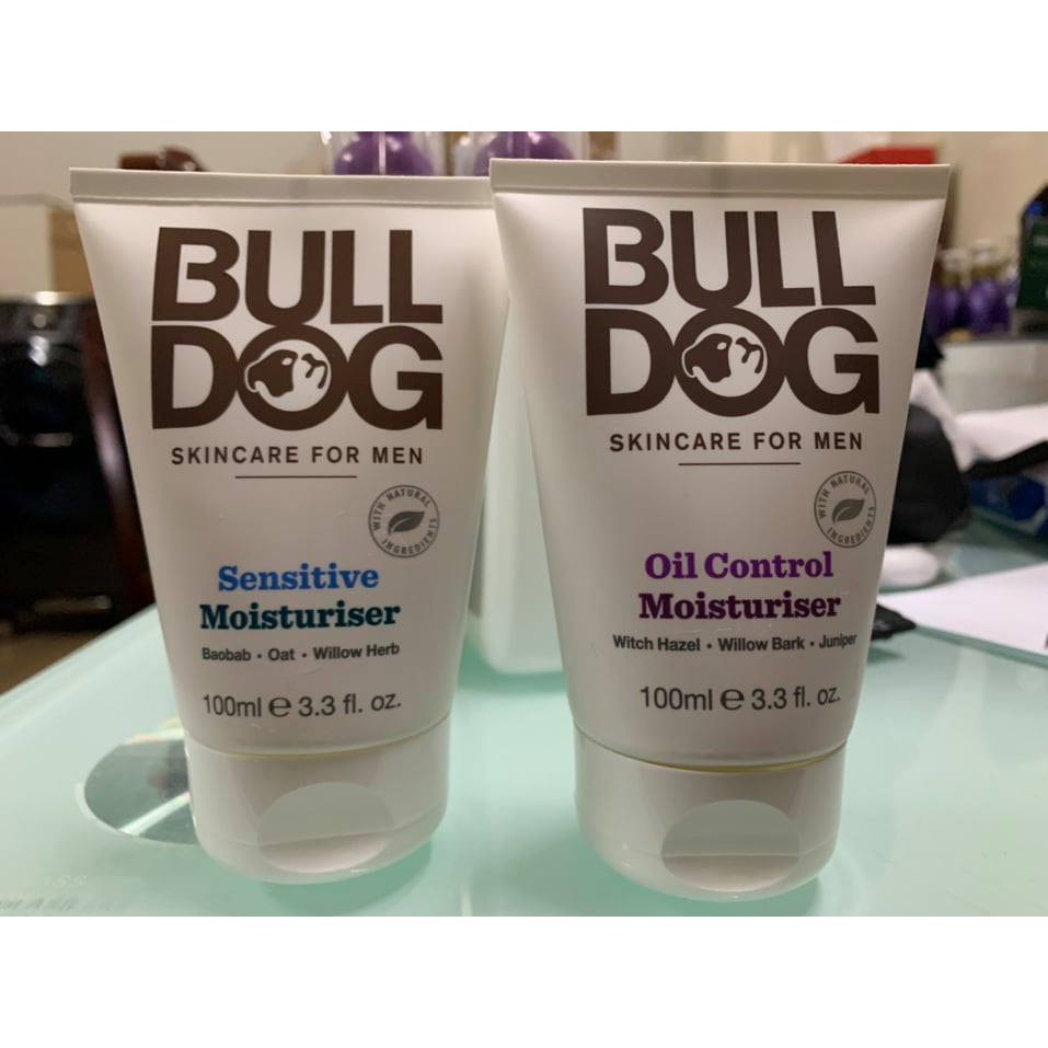 Dưỡng ẩm và kiềm dầu cho nam BullDog Moisturiser 100ml - dành cho DA DẦU và DA NHẠY CẢM