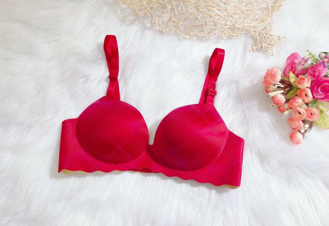 [100% HÀI LÒNG] ÁO LÓT KHÔNG GỌNG ĐẨY NGỰC TẠO KHE FOM CHUẨN MÀU SẮC NỀN NÃ | BigBuy360 - bigbuy360.vn