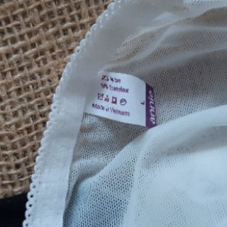 Quần lót Annie, hàng công ty