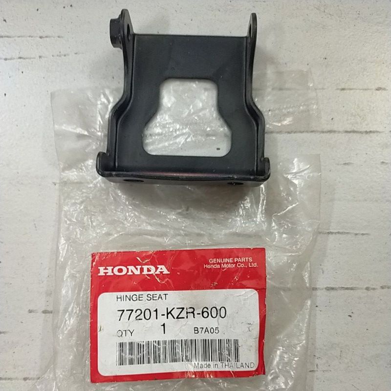 Bát yên trước Honda Click 125 2013-2014
