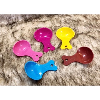 Muỗng múc hạt cho hams, chó , mèo