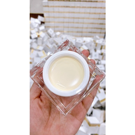 Kem Face SPOTLESS WHITE Date Mới