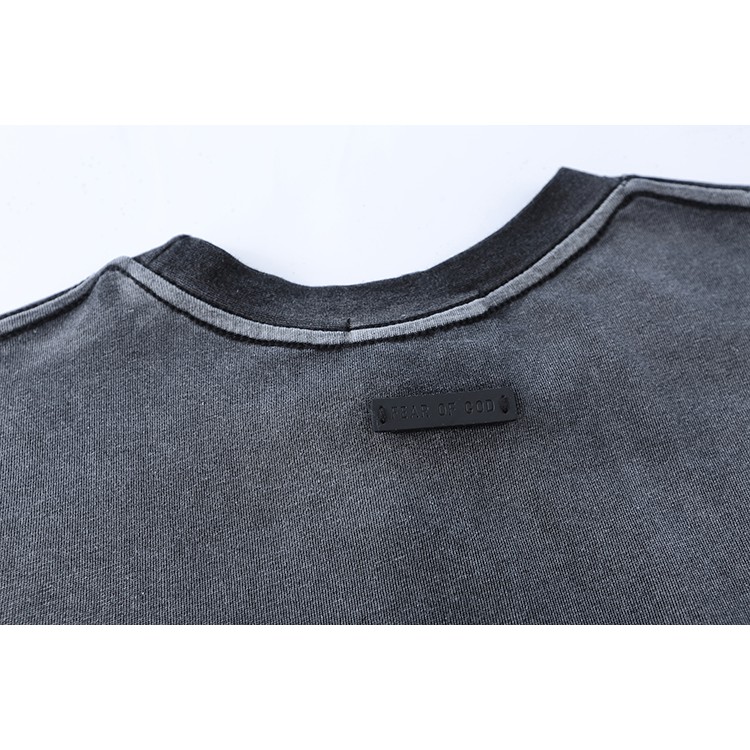 Áo Thun In Họa Tiết Độc Đáo Phong Cách Đường Phố Cá Tính | BigBuy360 - bigbuy360.vn