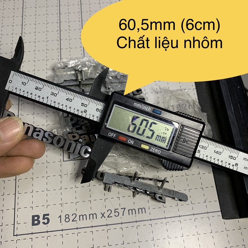 Tem/logo Panasonic nhôm, giá 1 chiếc.