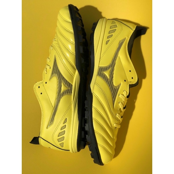 Giày bóng đá Mizuno Morelia Neo III Trắng TF
