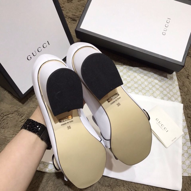 Giày cao gót siêu cấp