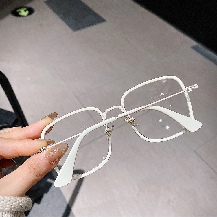 Mắt Kính Chống Bức Xạ Và Ánh Sáng Xanh Dành Cho Nam Và Nữ