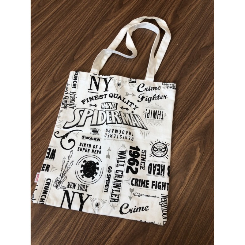 Túi tote bag miniso x marvel