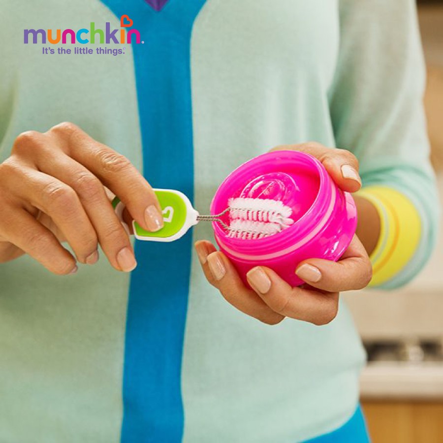 Bộ 4 chổi vệ sinh phụ kiện Munchkin kích thước khác nhau chất liệu sợi nylong siêu mềm