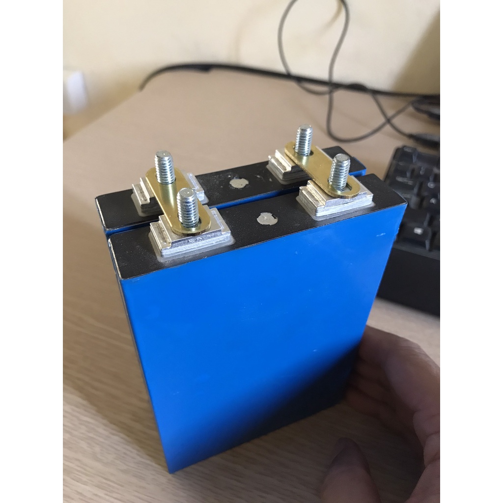 Cầu đấu, thanh nối pin lithium sắt phốt phát LiFePO4 vuông, ắc quy loại vặn vít M3 M4 M5 M6 bằng đồng vàng dẫn điện tốt