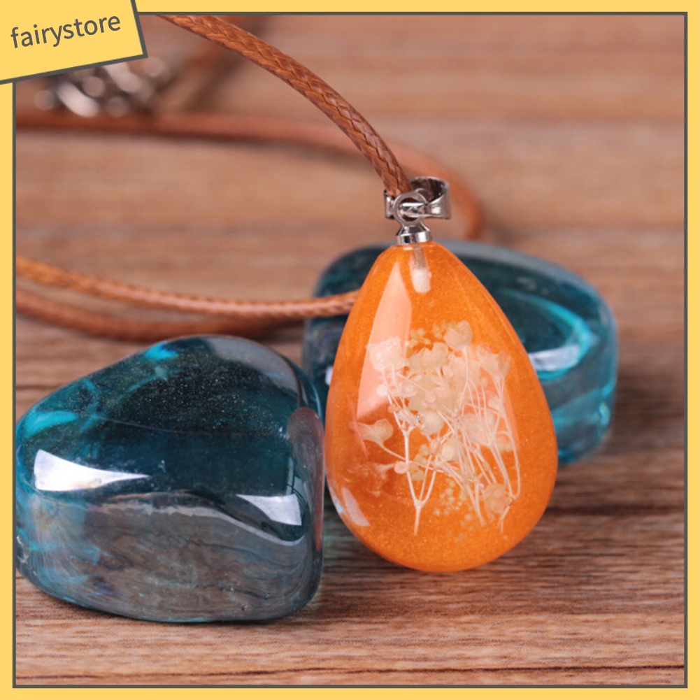 Vòng cổ mặt hình giọt nước phối hoa khô phát sáng trong tối cho nữ