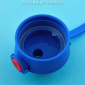 Bình nước thể thao cho bé thiết kế nhấn nút in hình hoạt hình Disney dung tích 470ml SPIDERMAN