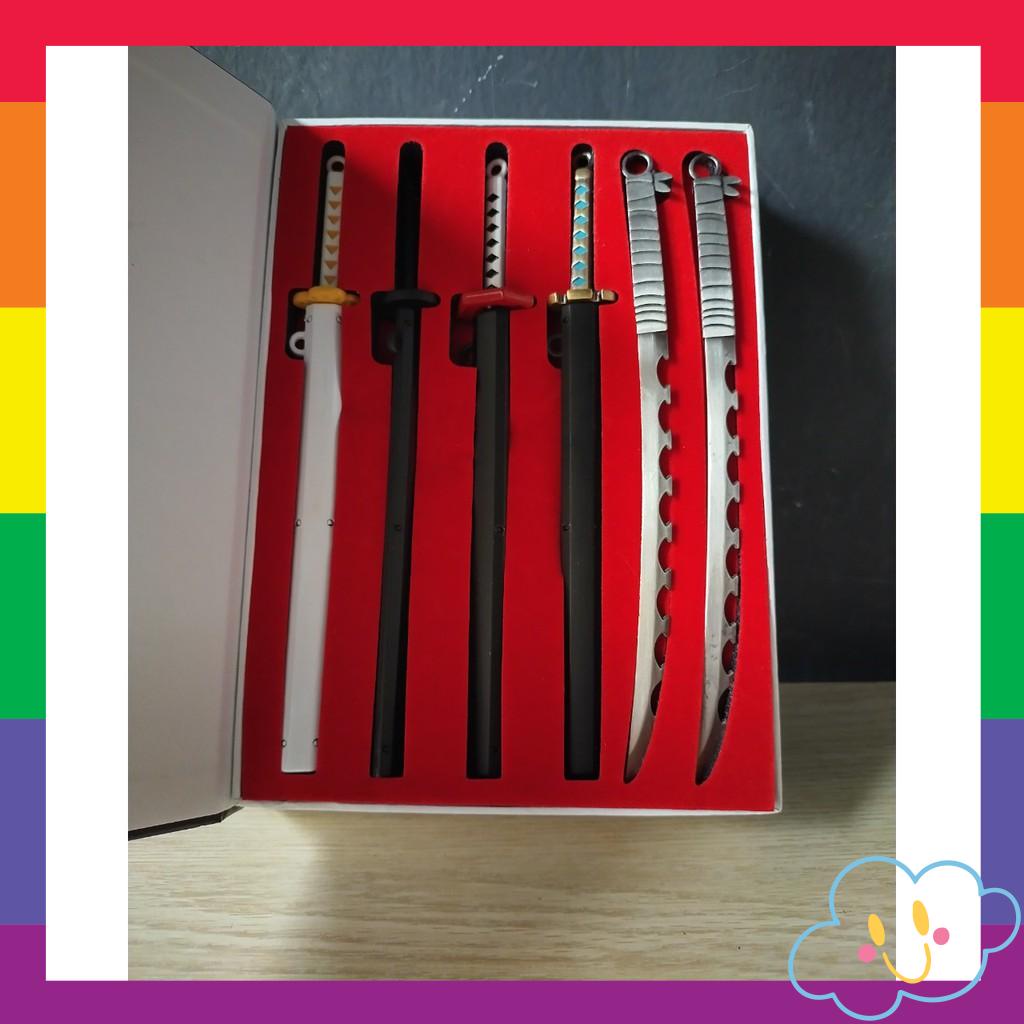 Bộ Mô Hình Móc Khóa Kiếm Kimetsu No Yaiba