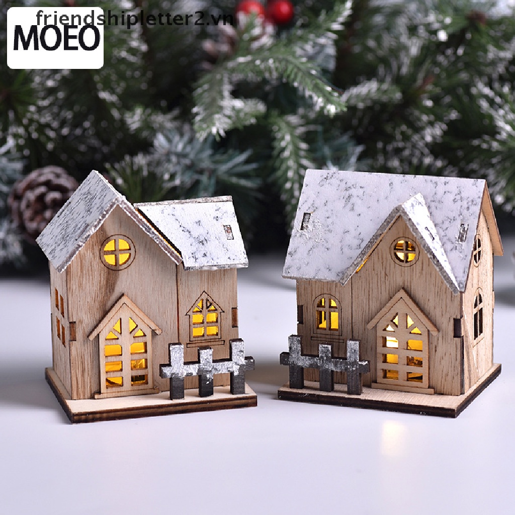 Mô hình ngôi nhà gỗ giáng sinh có đèn LED trang trí sáng tạo