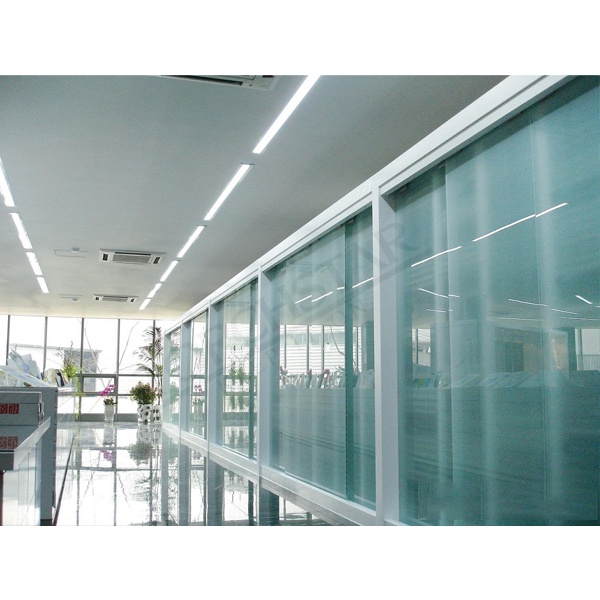 Bộ đèn LED bán nguyệt ốp tường thay thế bộ máng đèn tuýp đã lỗi thời. BH 1 năm