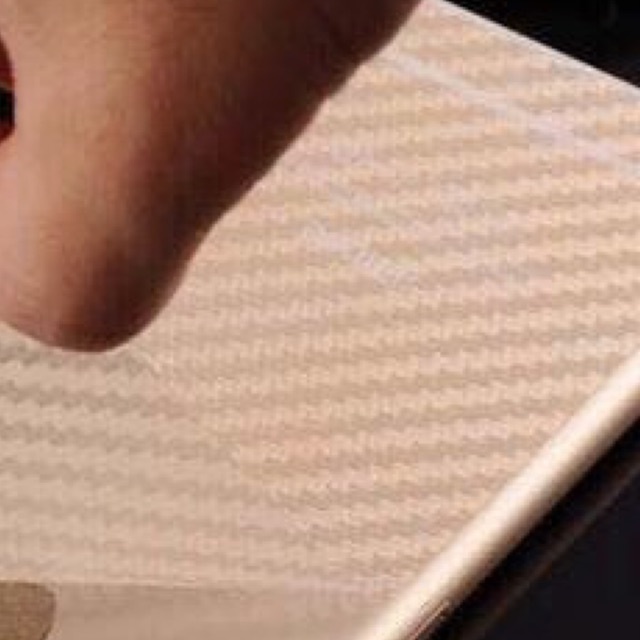 Miếng dán chống xước iphone vân Carbon 5/5s/5se/5s/6/6s/6plus/6splus/7/8/7plus/8plus/SE/x/xs/xsmax/11/plus/pro/max