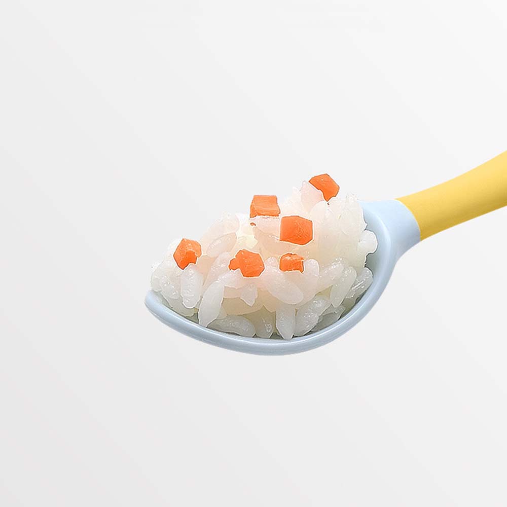 Set muỗng và nĩa silicone mềm uốn cong được dành cho bé tập ăn