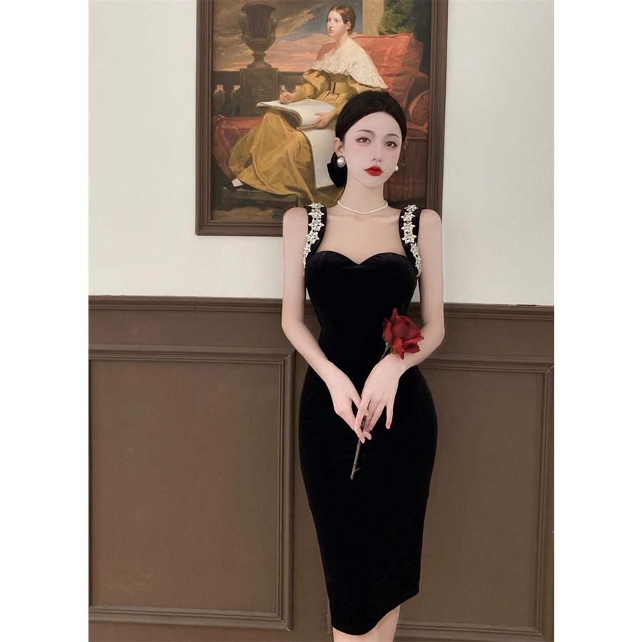 Đầm Hai Dây Màu Đen Phong Cách Pháp Cổ Điển Thời Trang Mùa Hè Cho Nữ 2022