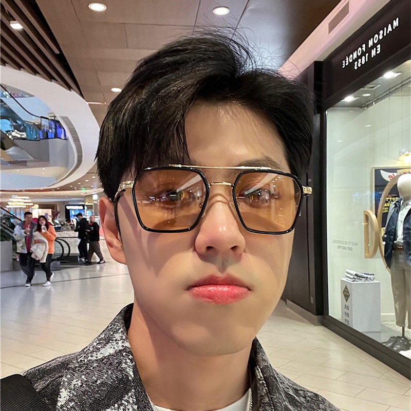 Mắt kính gọng lớn chống ánh sáng xanh thời trang cho nam