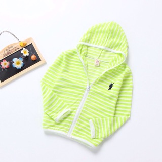 Combo 2 áo chống nắng xanh nõn chuối giá 180k