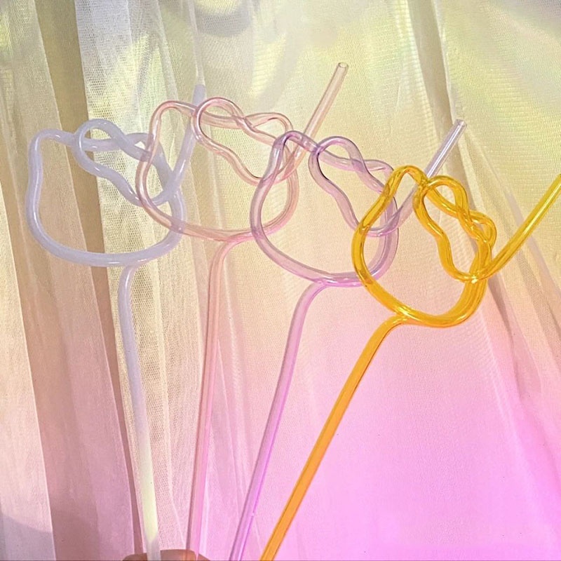 Ống Hút Nhựa PVC Dùng 1 Lần Hình Hello Kitty Dễ Thương