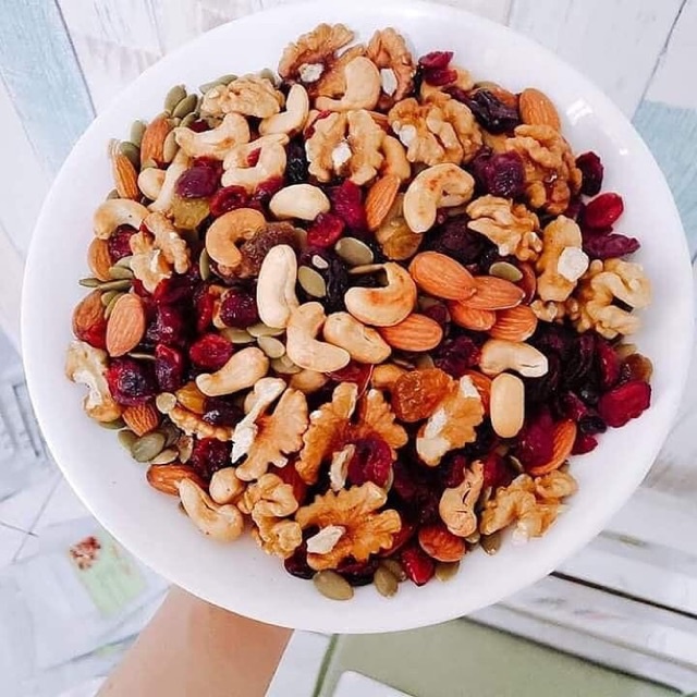Granola 100% Hạt Không Yến Mạch, Ngũ Cốc Mật Dừa Thêm Óc Chó Vàng Đỏ, Dừa Khô 11 Loại Hạt - NHALAM FOOD