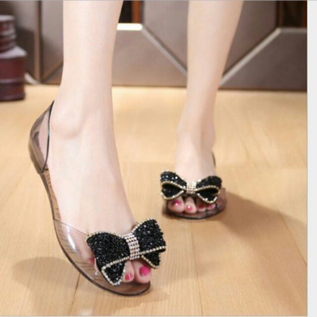 Giày nhựa nơ kim tuyến đen