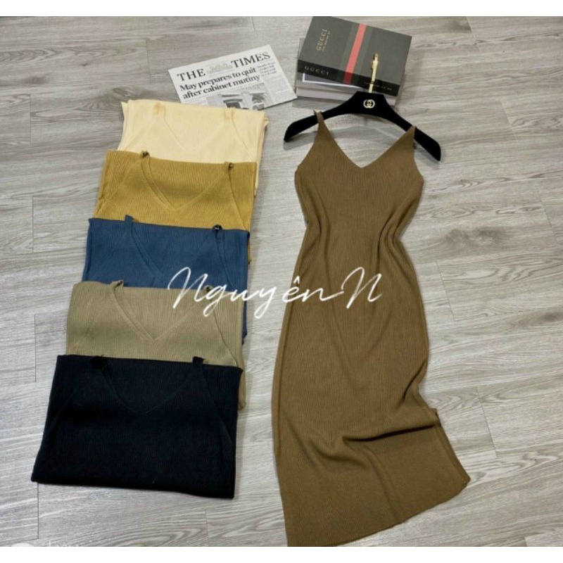 Váy len motoghi 2 dây cổ tim hàng QC