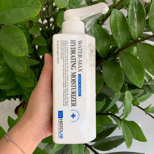 Tinh chất dưỡng ẩm Hydrating moisture