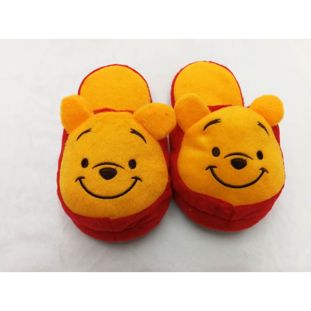 Dép bông hình gấu pooh