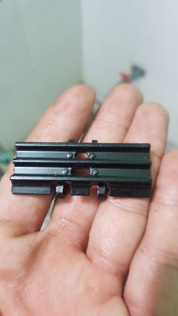 Mắt xích máy xúc mô hình bằng kim loại