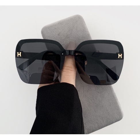 Kính Mát Gọng Vuông To Bằng Nhựa In LOGO H Sang Trọng 2022 Thời Trang Cho Nữ