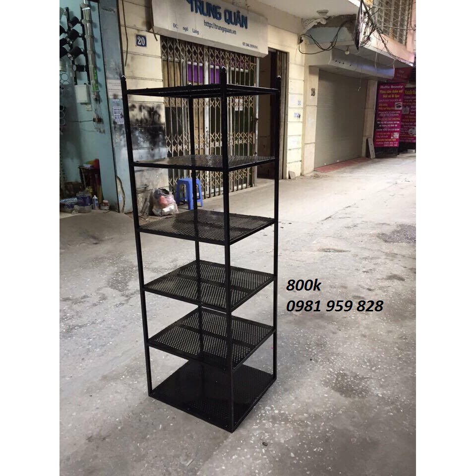 Kệ treo shop quần áo, kệ lưới vuông 5 tầng
